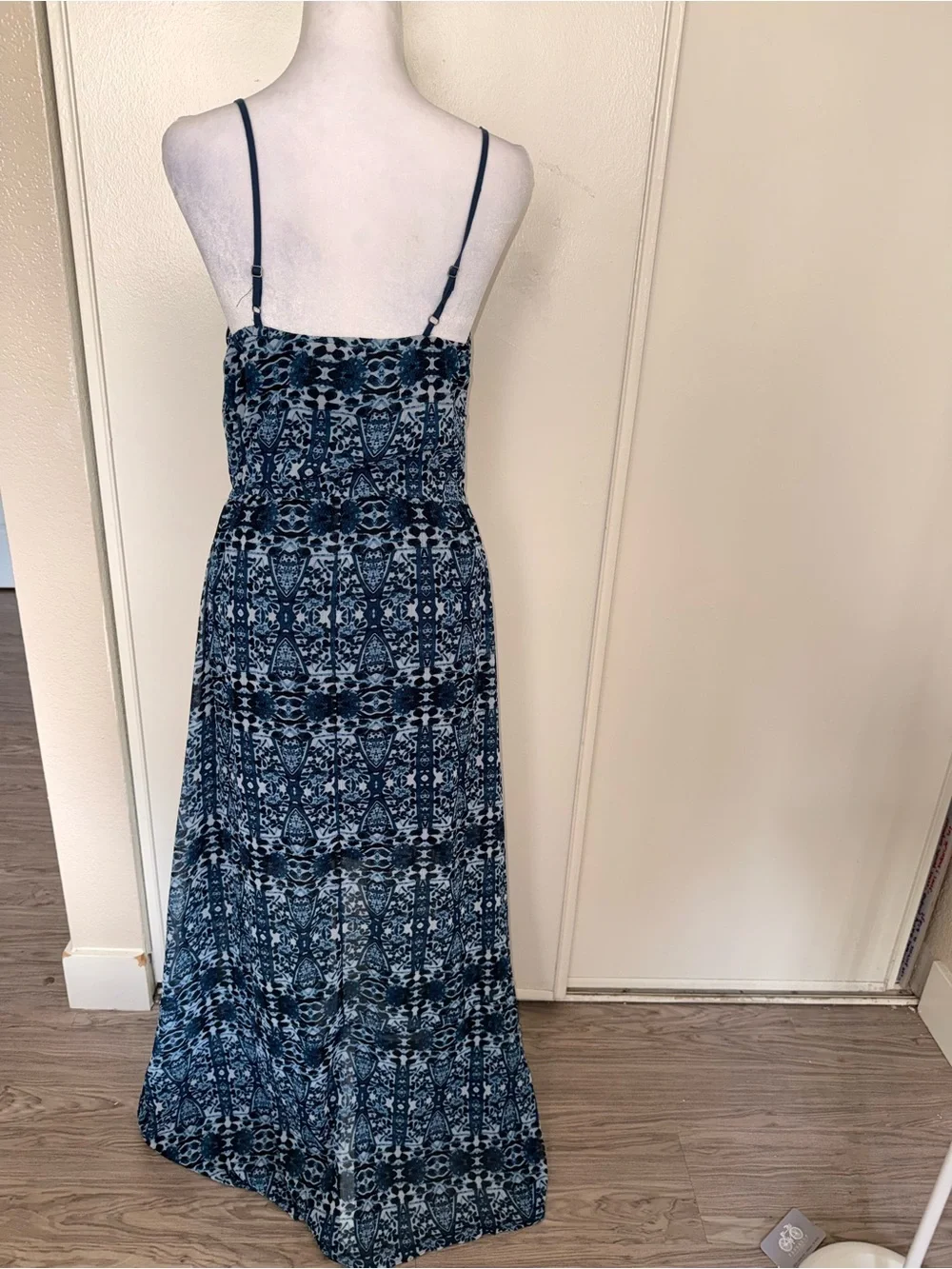 Abercrombie & Fitch lightweight blue